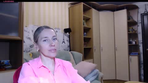 Snapshot of cute_lion_ chatting on 12/05/25, 06:26 cute_lion_ online show from 12/05/25, 06:26