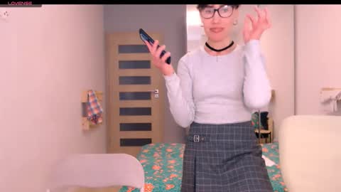 cute_lion_ online show from 02/09/26, 01:37