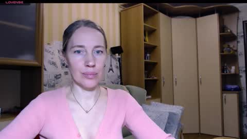 cute_lion_ online show from 02/26/26, 11:15