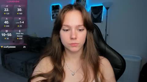 Emily online show from 09/10/25, 05:24