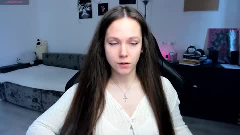 Emily online show from 03/01/26, 06:15