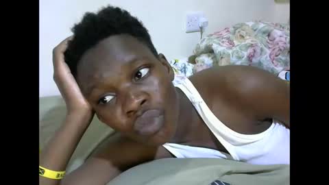 Snapshot of cute_marion chatting on 10/20/25, 06:52 cute_marion online show from 10/20/25, 06:52