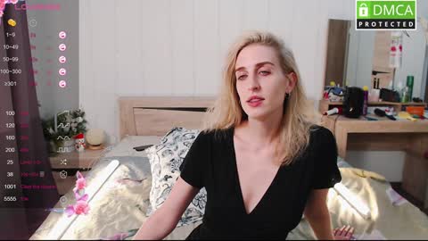 Snapshot of cute_milana chatting on 12/29/24, 12:23 Milana online show from 12/29/24, 12:23