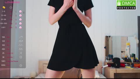 Snapshot of cute_milana chatting on 02/08/25, 07:48 Milana online show from 02/08/25, 07:48
