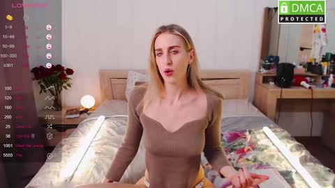 Snapshot of cute_milana chatting on 02/15/25, 01:27 Milana online show from 02/15/25, 01:27