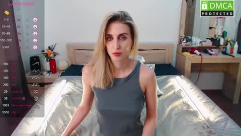 Snapshot of cute_milana chatting on 03/10/25, 08:26 Milana online show from 03/10/25, 08:26