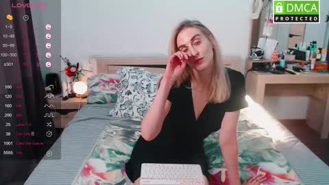 Snapshot of cute_milana chatting on 10/04/25, 07:39 Milana online show from 10/04/25, 07:39