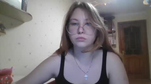 Snapshot of cute_minx chatting on 01/24/25, 09:58 Veronica online show from 01/24/25, 09:58