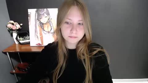 Snapshot of cute_minx chatting on 09/26/25, 06:50 Veronica online show from 09/26/25, 06:50