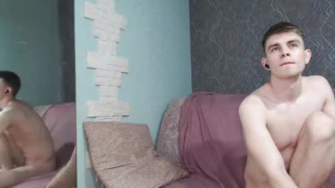 Snapshot of cute_oliver chatting on 03/06/25, 12:10 Oliver online show from 03/06/25, 12:10