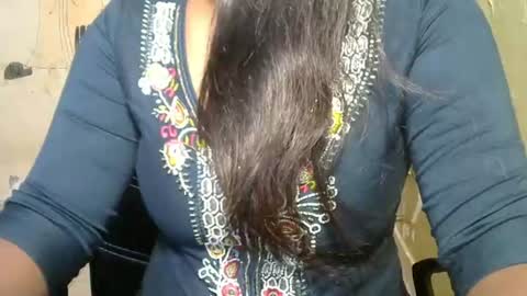 alia online show from 04/25/26, 01:52