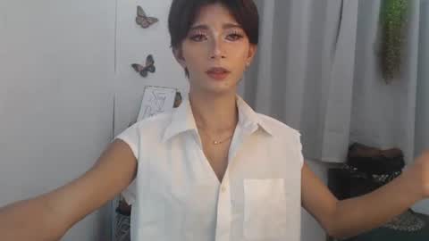 FIONA online show from 11/01/25, 10:39