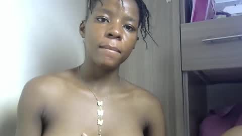 Snapshot of cute_sexy3 chatting on 02/09/25, 11:36 SHARON online show from 02/09/25, 11:36