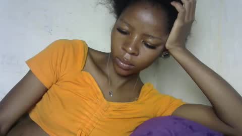 Snapshot of cute_sexy3 chatting on 03/03/25, 07:21 SHARON online show from 03/03/25, 07:21