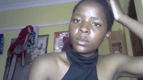 Snapshot of cute_sexy3 chatting on 11/10/25, 10:36 SHARON online show from 11/10/25, 10:36