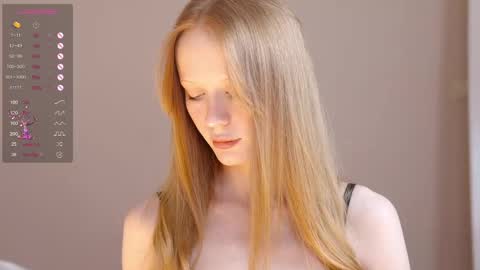 Snapshot of cute_shine chatting on 02/13/25, 08:17  Hey im Kristina Thank you for your support  online show from 02/13/25, 08:17