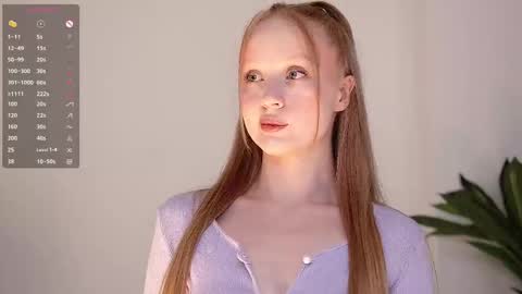 Snapshot of cute_shine chatting on 09/26/25, 09:13  Hey im Kristina Thank you for your support  online show from 09/26/25, 09:13