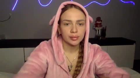 cute_shy06 online show from 01/10/26, 05:58