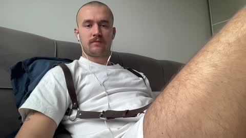 cute_skywalker online show from 12/21/24, 07:13