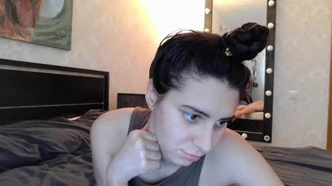 Snapshot of cute_strawberry_ chatting on 12/16/24, 08:09 cute_strawberry_ online show from 12/16/24, 08:09