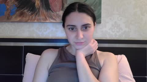 Snapshot of cute_strawberry_ chatting on 12/20/24, 05:40 cute_strawberry_ online show from 12/20/24, 05:40