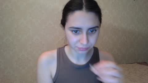 Snapshot of cute_strawberry_ chatting on 12/21/24, 05:29 cute_strawberry_ online show from 12/21/24, 05:29
