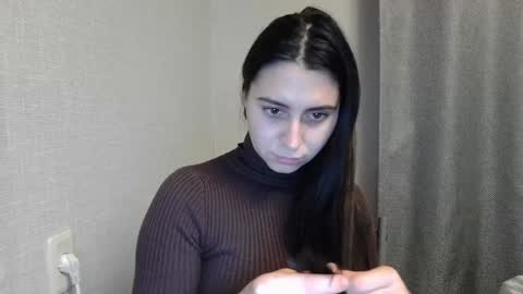 Snapshot of cute_strawberry_ chatting on 12/26/24, 03:31 cute_strawberry_ online show from 12/26/24, 03:31