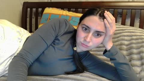 Snapshot of cute_strawberry_ chatting on 01/06/25, 03:40 cute_strawberry_ online show from 01/06/25, 03:40