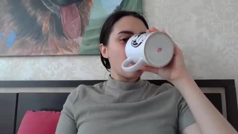 Snapshot of cute_strawberry_ chatting on 02/12/25, 07:13 cute_strawberry_ online show from 02/12/25, 07:13