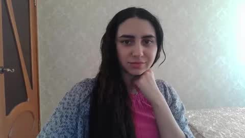 Snapshot of cute_strawberry_ chatting on 02/14/25, 06:23 cute_strawberry_ online show from 02/14/25, 06:23