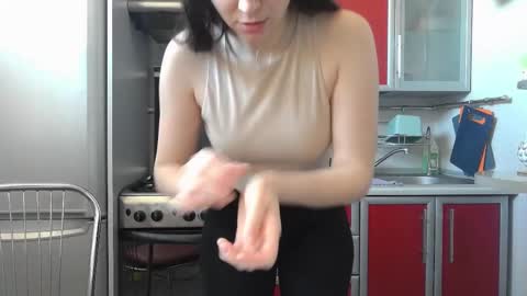Snapshot of cute_strawberry_ chatting on 02/18/25, 11:11 cute_strawberry_ online show from 02/18/25, 11:11