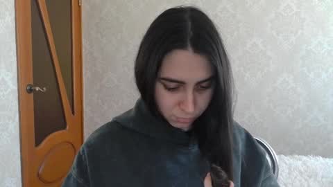 Snapshot of cute_strawberry_ chatting on 02/20/25, 12:47 cute_strawberry_ online show from 02/20/25, 12:47