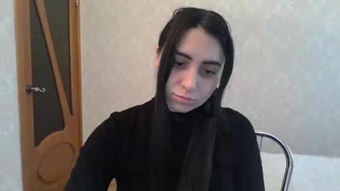 Snapshot of cute_strawberry_ chatting on 02/22/25, 12:19 cute_strawberry_ online show from 02/22/25, 12:19