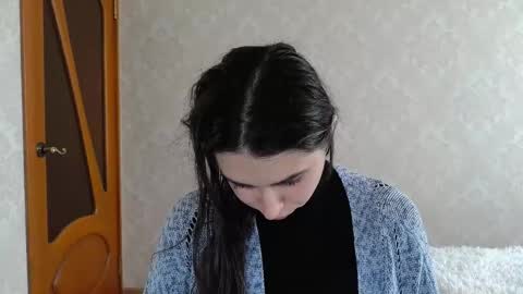 Snapshot of cute_strawberry_ chatting on 02/24/25, 12:05 cute_strawberry_ online show from 02/24/25, 12:05