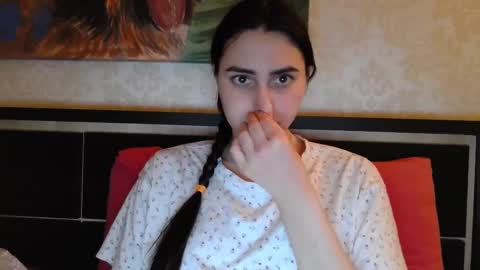 Snapshot of cute_strawberry_ chatting on 03/01/25, 05:38 cute_strawberry_ online show from 03/01/25, 05:38