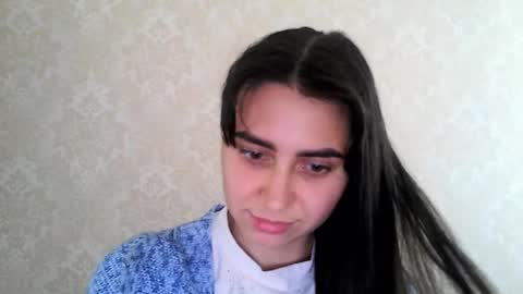 Snapshot of cute_strawberry_ chatting on 10/08/25, 08:12 cute_strawberry_ online show from 10/08/25, 08:12