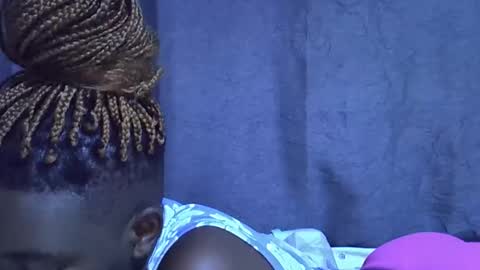 Snapshot of cute_tamara1 chatting on 11/09/25, 11:25 cute_tamara1 online show from 11/09/25, 11:25