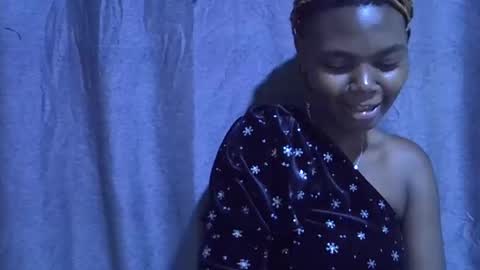 Snapshot of cute_tamara1 chatting on 11/12/25, 08:41 cute_tamara1 online show from 11/12/25, 08:41