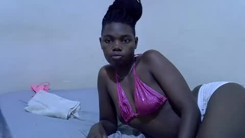 Snapshot of cute_tamara1 chatting on 11/26/25, 08:48 cute_tamara1 online show from 11/26/25, 08:48