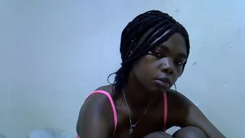 Snapshot of cute_tamara1 chatting on 12/01/25, 03:22 cute_tamara1 online show from 12/01/25, 03:22