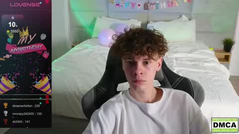 Thomas -  online show from 02/16/25, 01:14