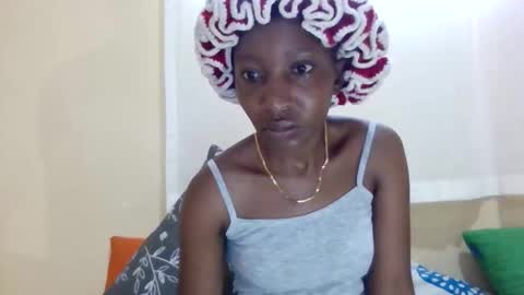 Snapshot of cute_xeniah chatting on 10/07/25, 04:53 cute_xeniah online show from 10/07/25, 04:53