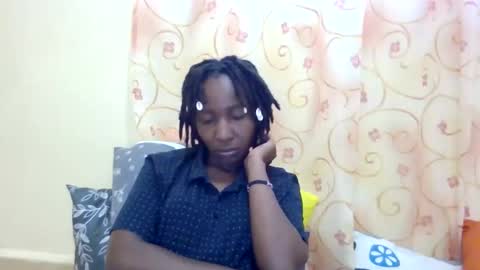 Snapshot of cute_xeniah chatting on 10/13/25, 08:25 cute_xeniah online show from 10/13/25, 08:25