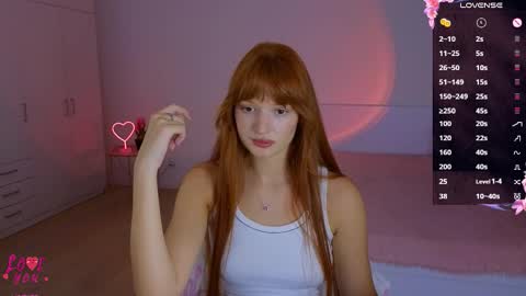 Snapshot of cuteariel7 chatting on 09/22/25, 04:53 Ariel online show from 09/22/25, 04:53