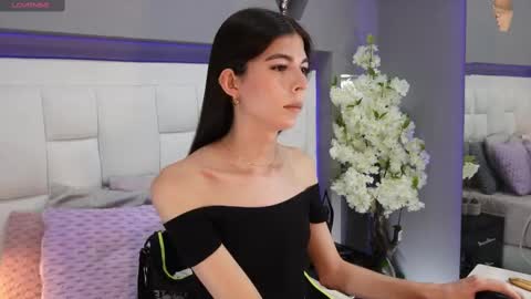 CuteArii online show from 10/05/25, 08:07