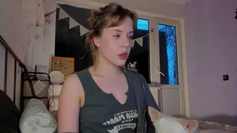 Amy online show from 02/08/26, 01:36