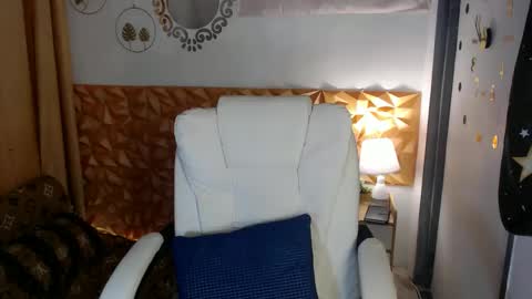 Steph online show from 02/21/25, 02:50