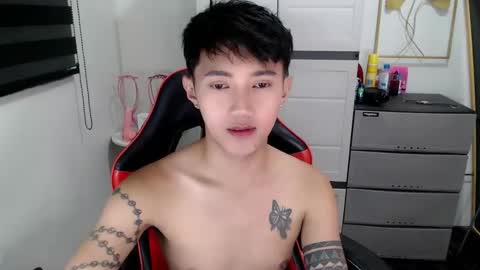 Snapshot of cuteasiancock98 chatting on 03/04/26, 06:25 Steph online show from 03/04/26, 06:25