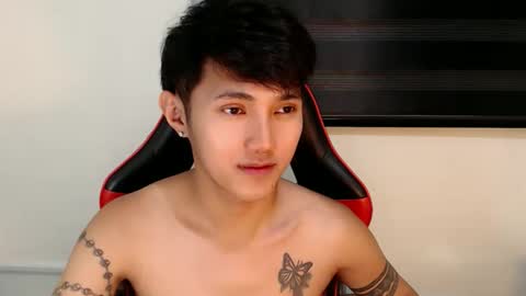 Snapshot of cuteasiancock98 chatting on 06/10/26, 05:23 Steph online show from 06/10/26, 05:23