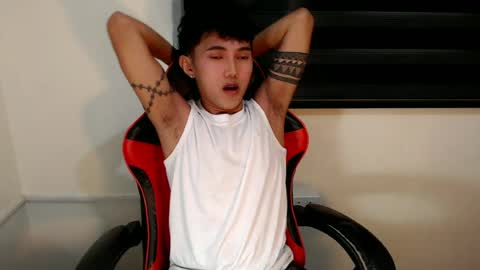 Snapshot of cuteasiancock98 chatting on 07/04/26, 01:23 Steph online show from 07/04/26, 01:23